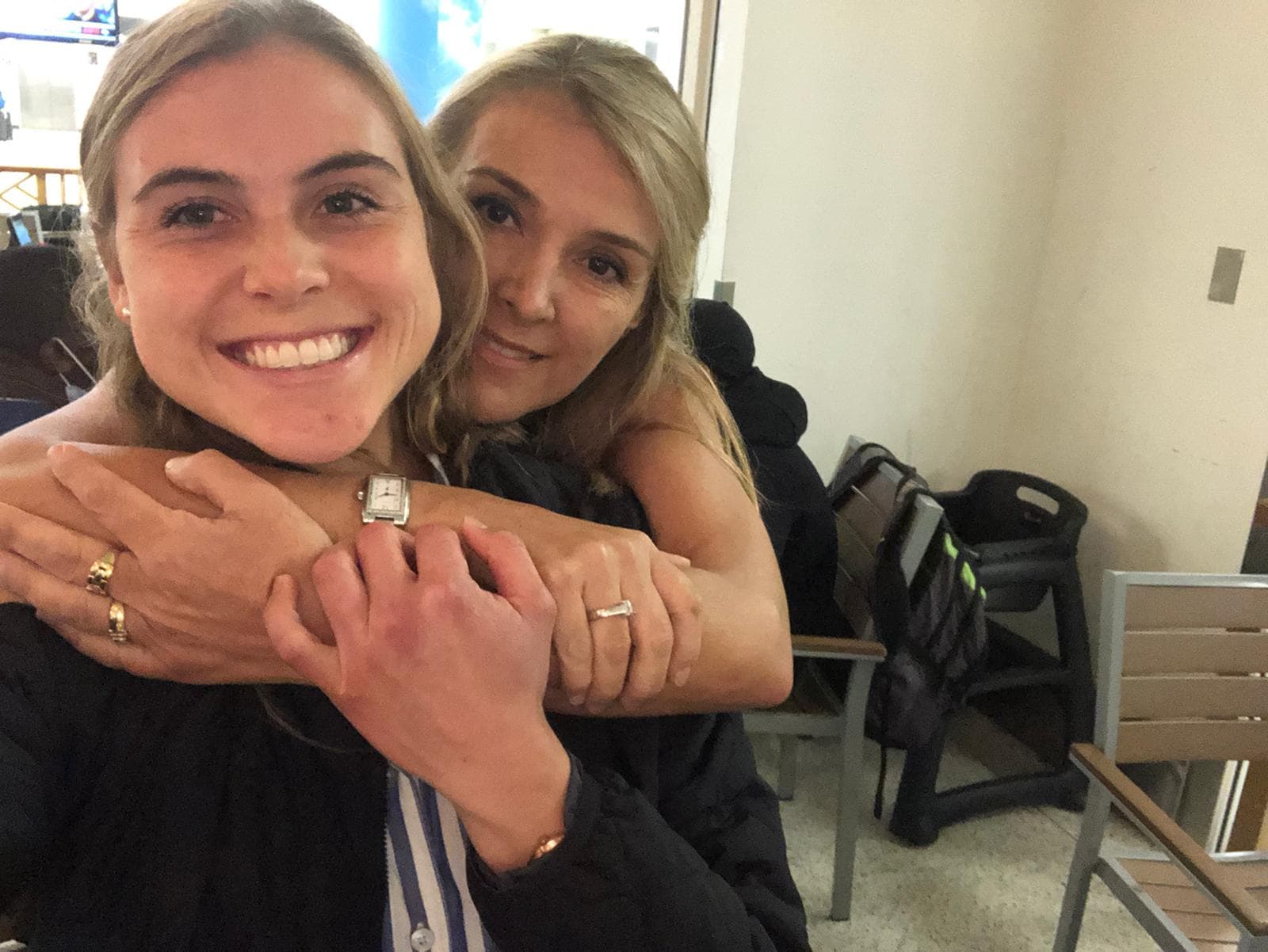 Catalina con su mamá